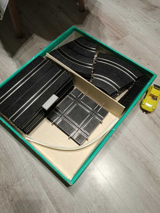 Zabawka PRL  Samochodowy tor wyścigowy elektryczny " Auto Draha "