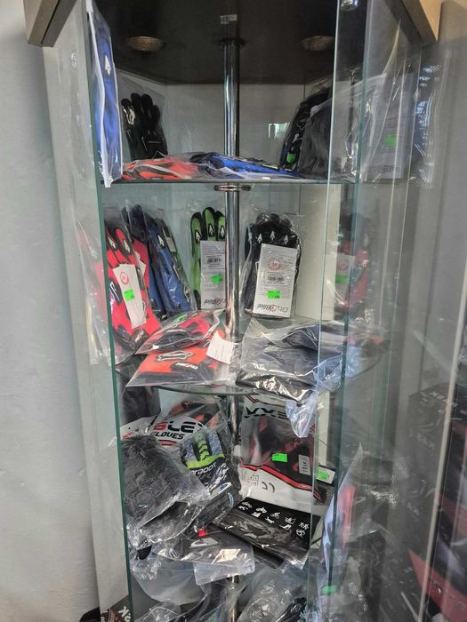 Kaski Motocross, Gogle, Buzery, Rękawice Cross / Enduro / Quad – Duży Wybór!