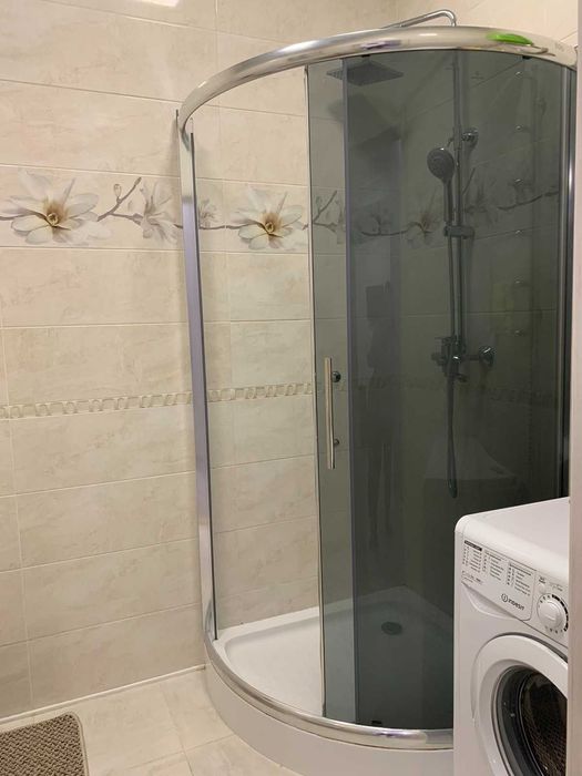 Сдам 1 комнатную квартиру на Сахарова.