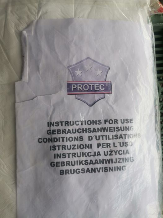 Biały Kombinezon ochronny. Tyvek, Protec