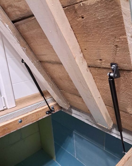 Газовий амортизатор для люка, багажника. Газліфт для ліжка 600мм