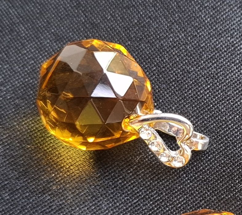 Szklany wisior handmade
