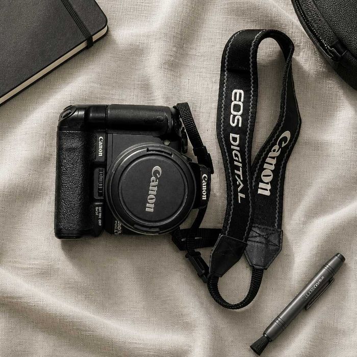 Equipamento de Fotografia - Canon EOS 400D DIGITAL e acessórios