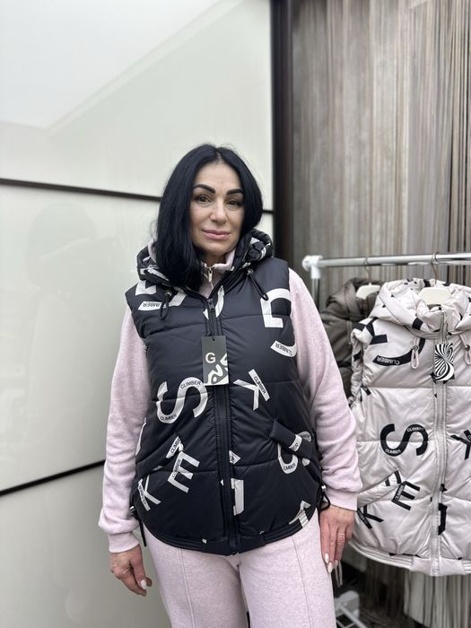 Жіноча жилетка | жіноча тепла жилетка | жилетка з капюшоном