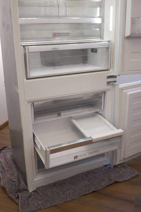 Lodówka Whirlpool SP40 802 EU – świetny stan!