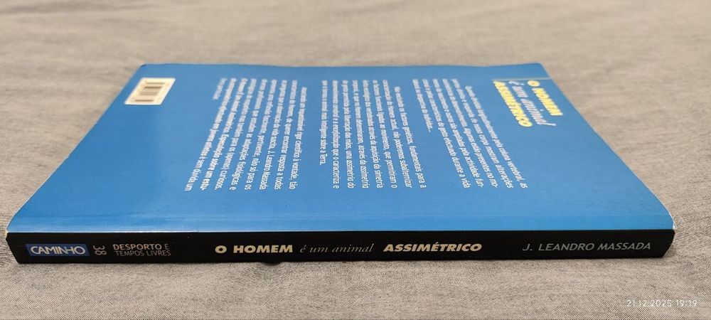 Livro "O homem é um animal assimétrico"