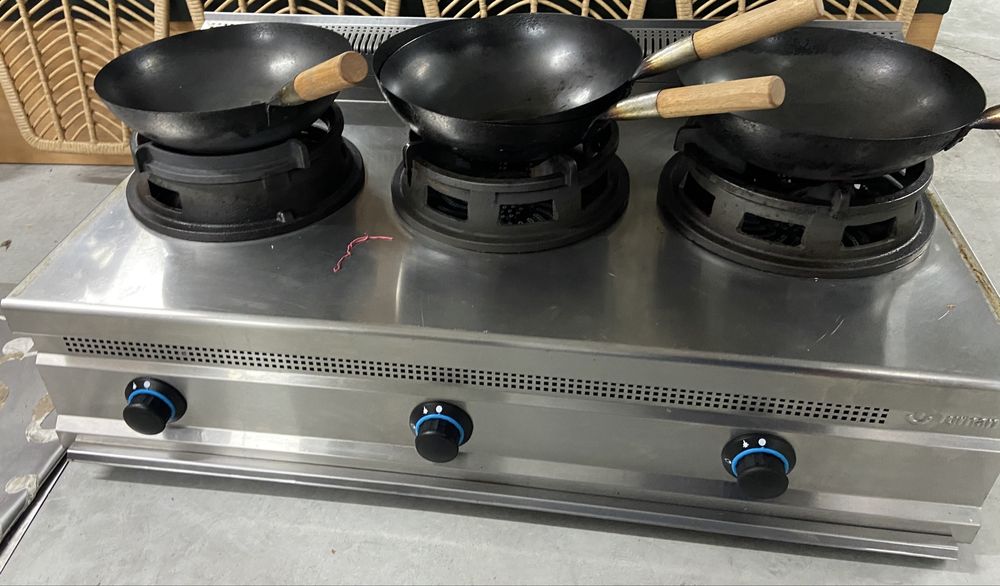 Fogão semi novo para wok com 3 bicos, para restaurante