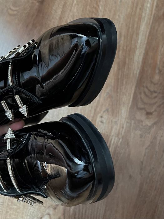 Туфлі лакові Туфли ботинки (кожа)