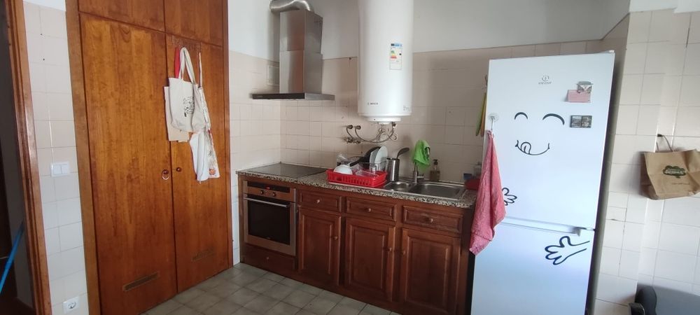 Arrenda-se apartamento T3