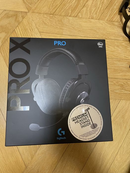 Навушники Logitech G PRO X Gaming Headset Black + Підставка