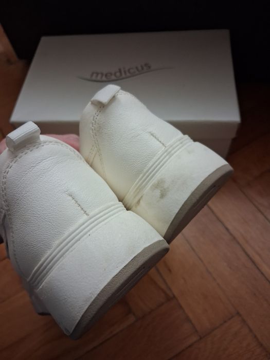 Buty skórzane Medicus rozm 38