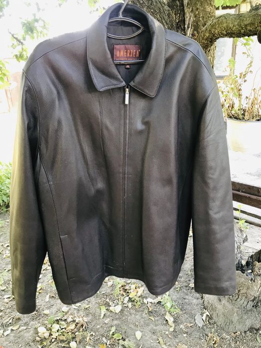 Шкіряна куртка 58 розмір нова