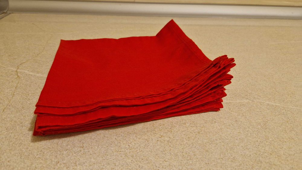 Conjunto 9 guardanapos de tecido vermelho, quadrados 38 cm x 38 cm