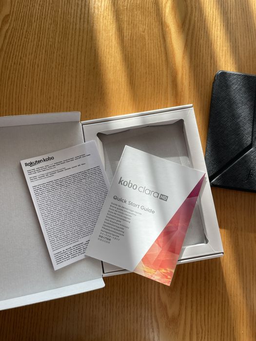 Kobo Clara HD e-Reader + capa