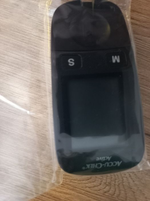 Glukometr ACCU CHEK Activ -- nowy fabrycznie.- 59