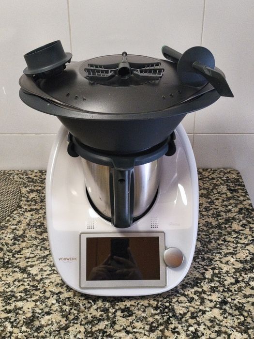 Bimby / Thermomix TM6 com Acessórios Completos – Excelente Estado