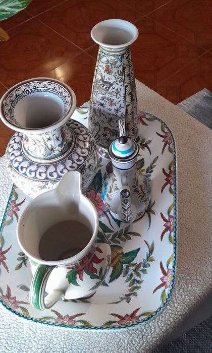 Louças Jarros antiga do século dezassete de Coimbra