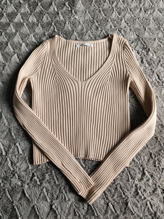 Sweterek prążkowany z długim rękawem, crop top