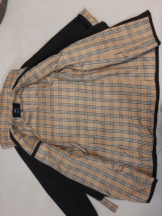 Тренч, плащ, Burberry,ї XXL, маломірить на XL, стан 10 з 10.