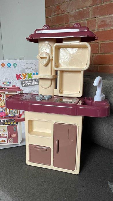 Дитяча ігрова кухня з водою, парою та аксусуарами 70 см.