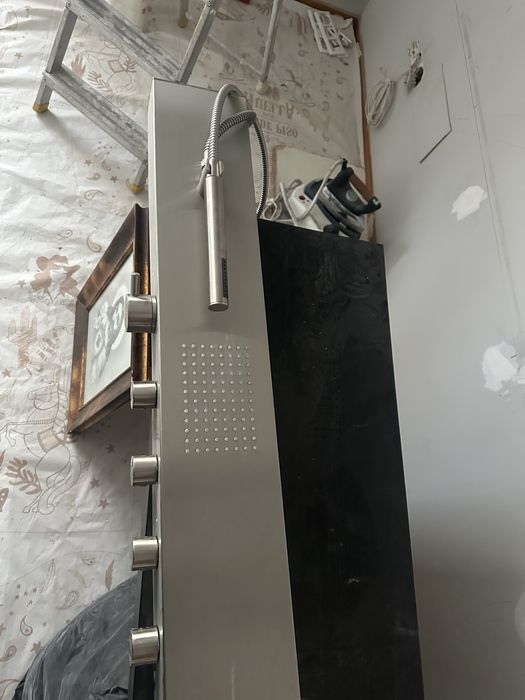 Coluna de Duche Multifunções