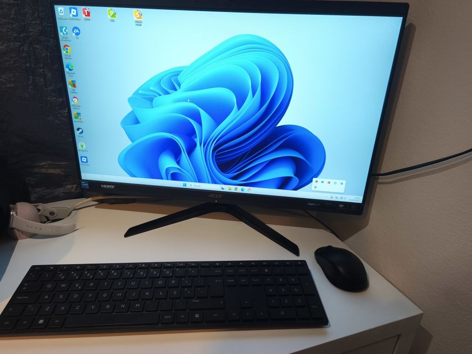 Computador de secretária