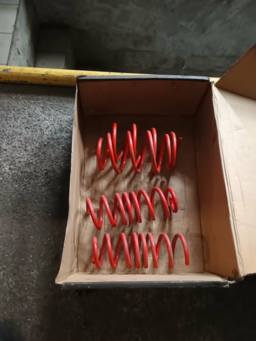 Продам Пружины Ауди А3