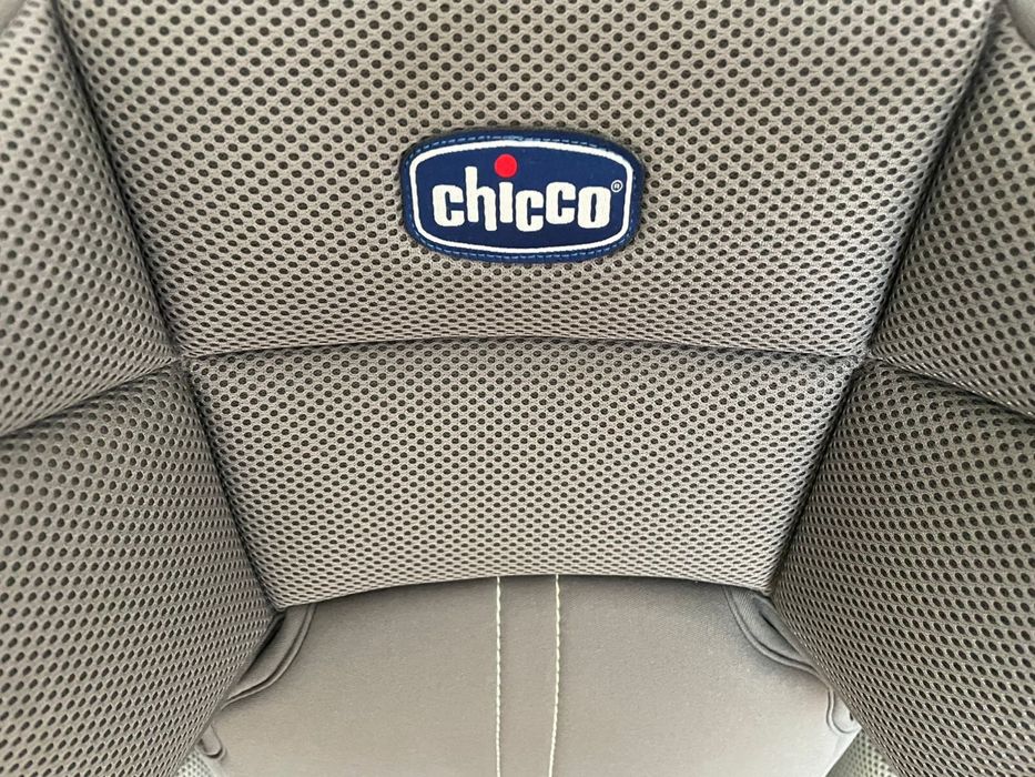 Автомобільне крісло Chicco KidFit