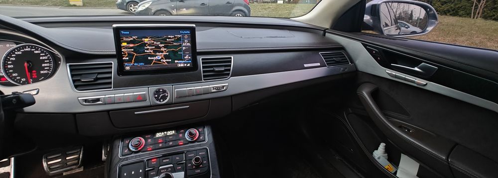 Audi A8 D4 2012r