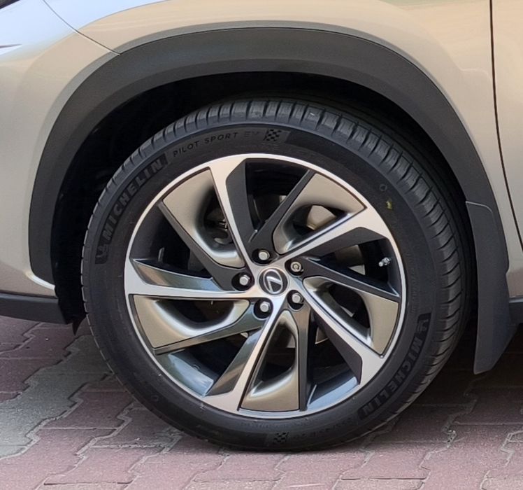 Koła oryginalne Lexus 20" 255/45 opony letnie Michelin stan idealny