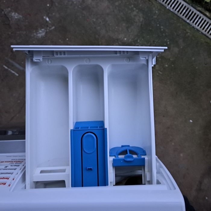 Продам стиральную машину с сушкой  Bosch Serie 6