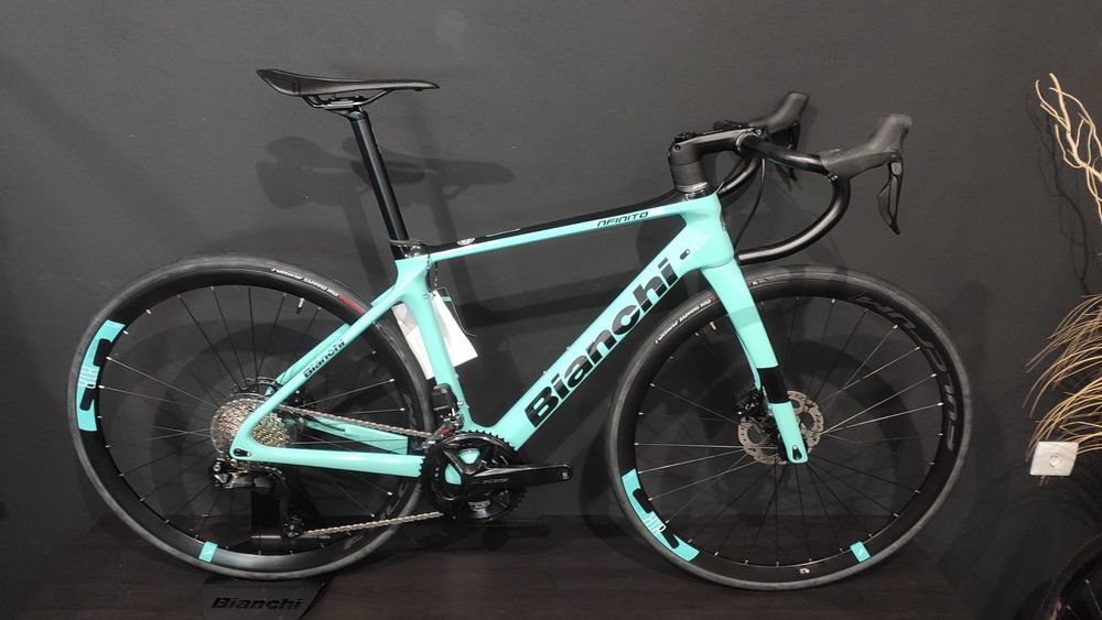 NOVA Bianchi Infinito XE DI2