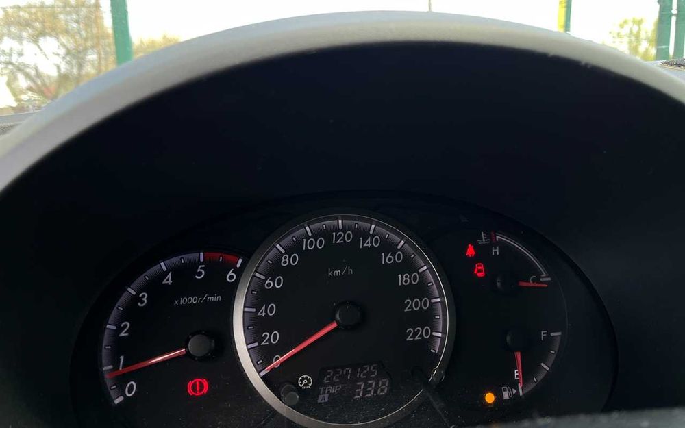 Mazda 5 2009 року