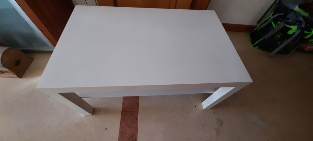 Mesa de centro Lack Ikea branco