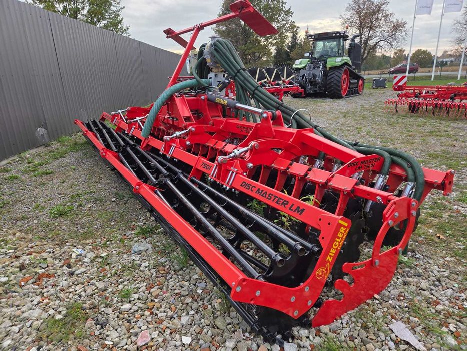 Agregat talerzowy + Aplikator do gnojowicy Disc Master LM 7501