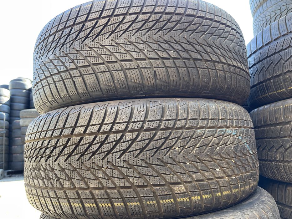 245 45 R19 102V 2шт.(зима) Goodyear UltraGrip performance3 2025рік