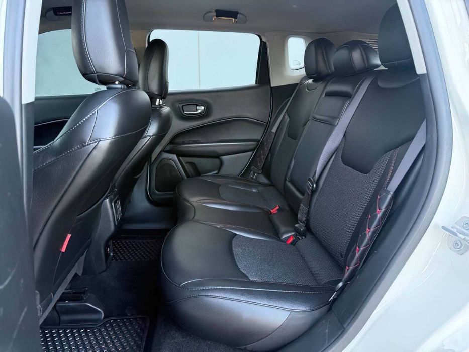 Jeep Compass Trailhawk      2019