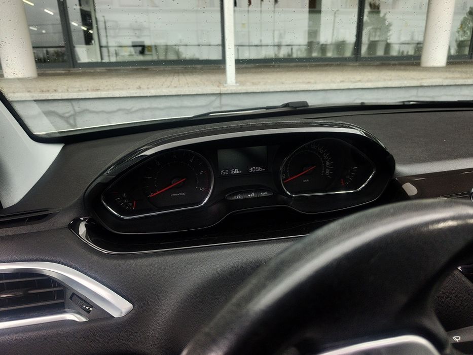 Peugeot 208 HDI Gasoleo