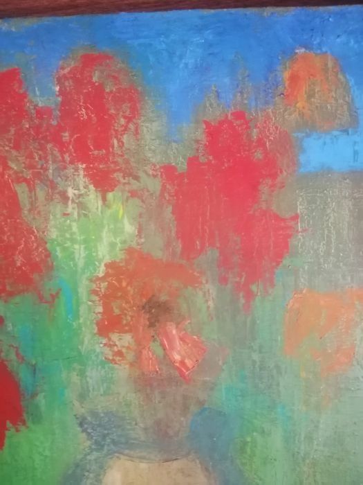 Натюрморт "Кувшин с красными цветами"