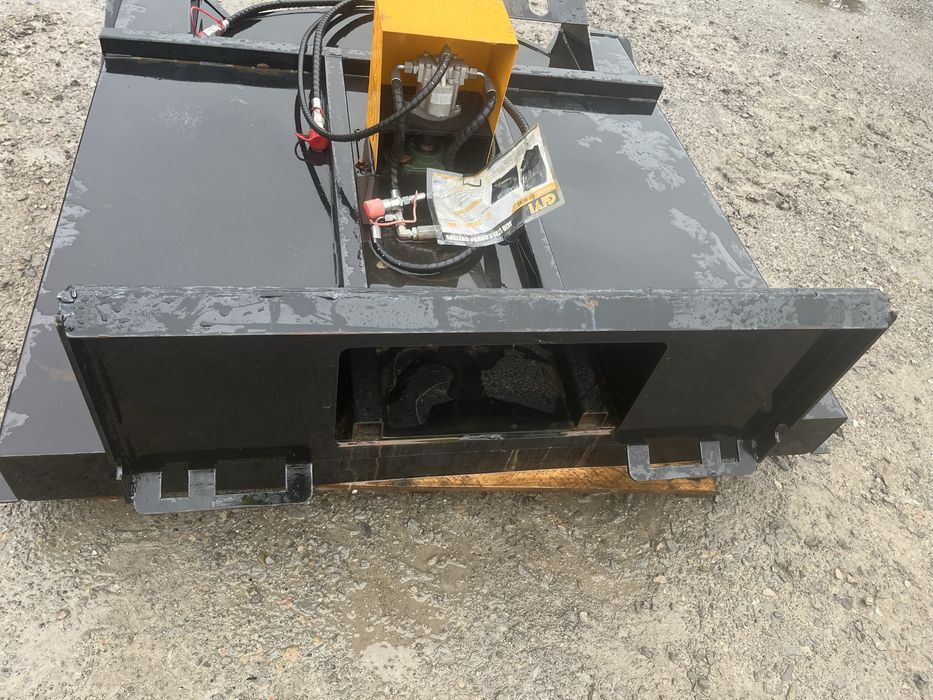 Kosiarka hydrauliczna Nowa do ładowarki bobcat do mini ladowarki