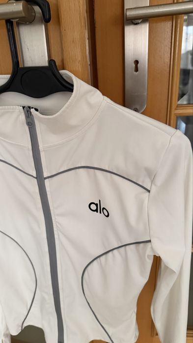 Casaco de fecho Alo M usado 1 vez