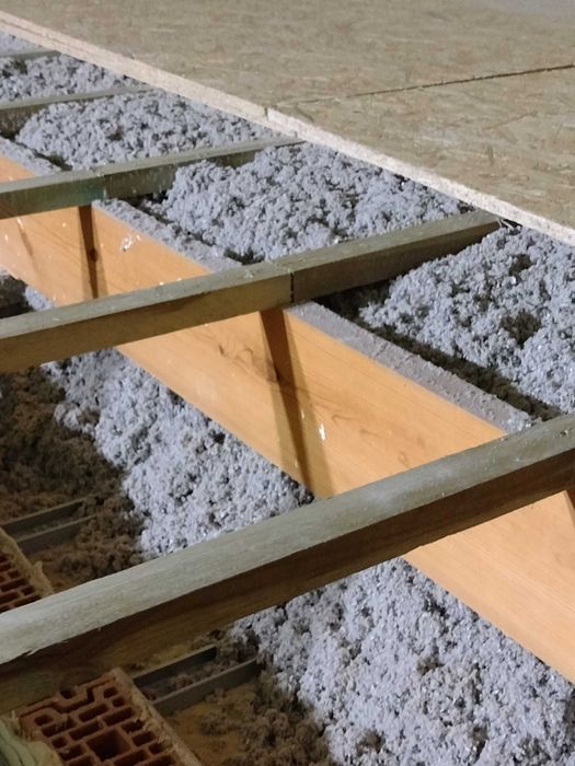 Ocieplenie strop sufit wiązar wełna celuloza 30 cm Thermofloc λ 0,037