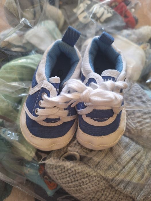 Paka skarpetki, czapki, buty mix