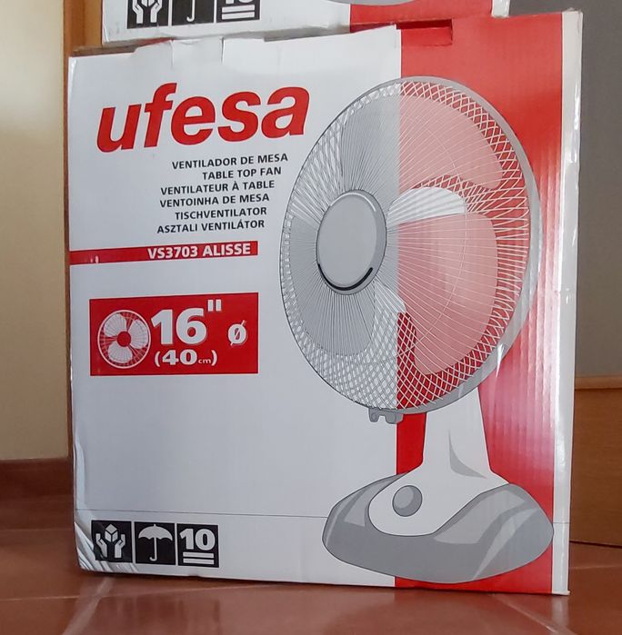Ventoinha UFESA 40cm , NOVO.