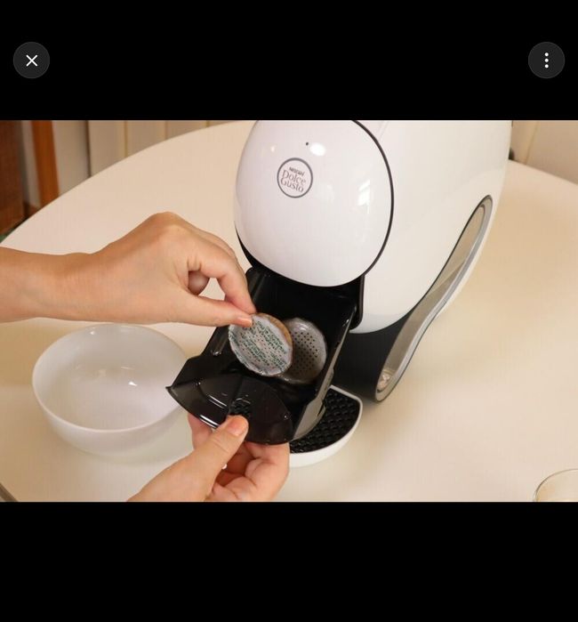 Máquina de café Nescafé Dolce Gusto NEO by Krups, cor branca, nova na caixa.