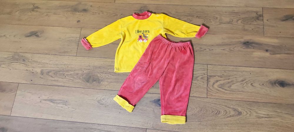 Dres 92 chłopięcy bluza i spodnie kopmlet