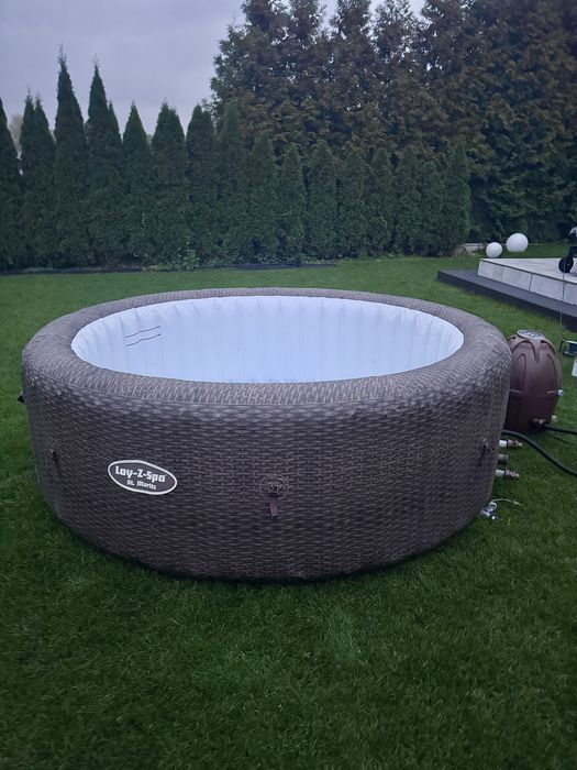 Jacuzzi lay z spa moritz