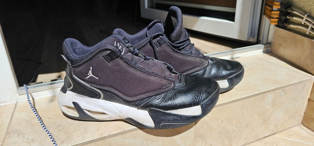 Jordan Buty męskie Jordan Max Aura 4 rozmiar 44 wkładka 28cm używane