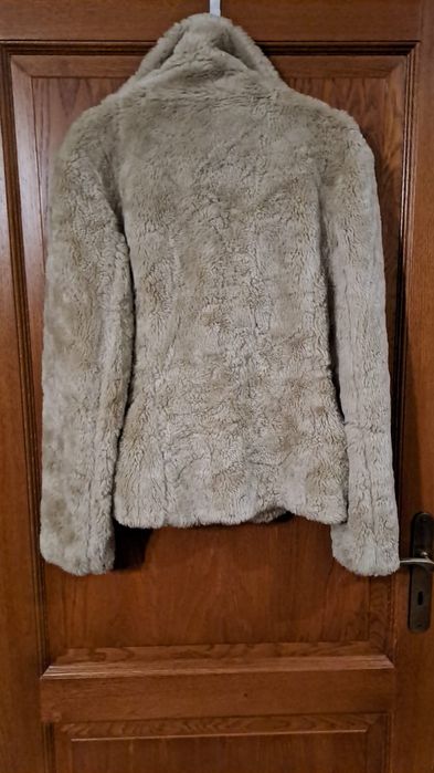 Futerko sztuczne beżowe