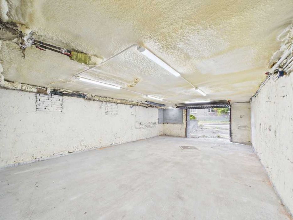 Duży garaż 40 metrów Ogrzewany z prądem i kanalizacją Na wynajem Sosnowiec - Widok 5